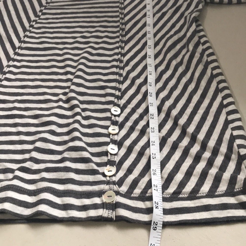 Soft Surroundings Tops Lilo Tunic Charcoal Grey Stripe shirt size Medium - Picture 10 of 13